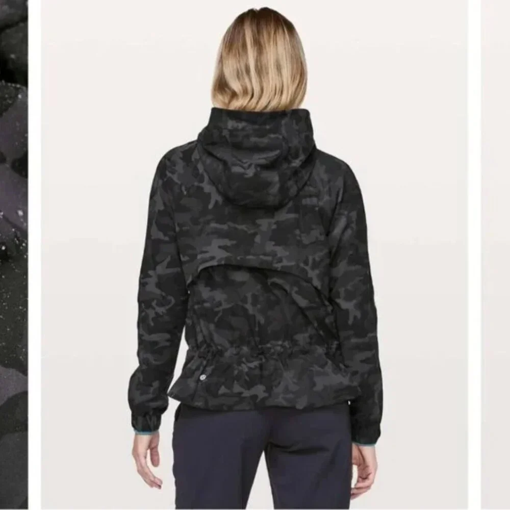 Lululemon Pack It Up Jacket Incognito Camo Multi Grey SIZE 4